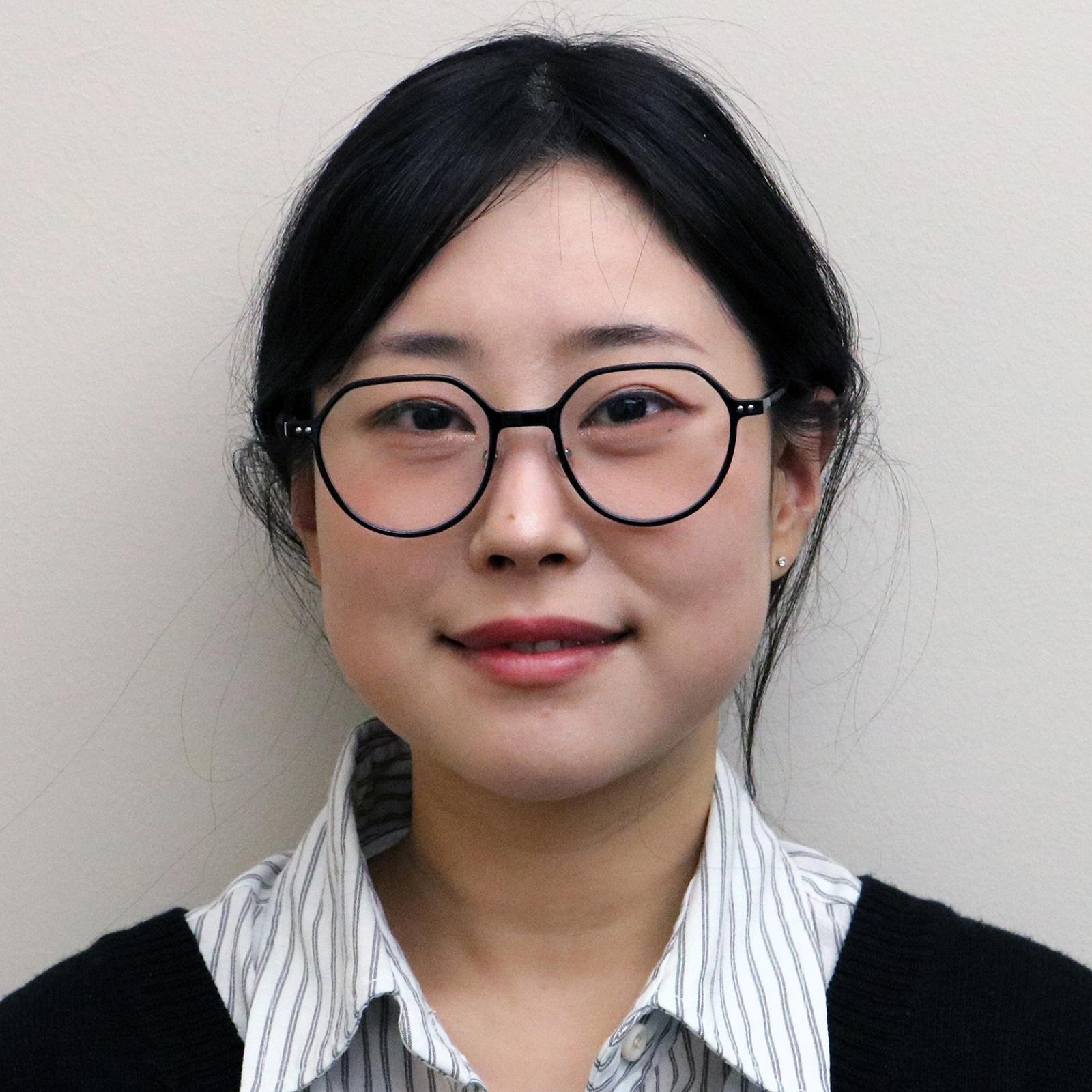 Lily Kim UREAD